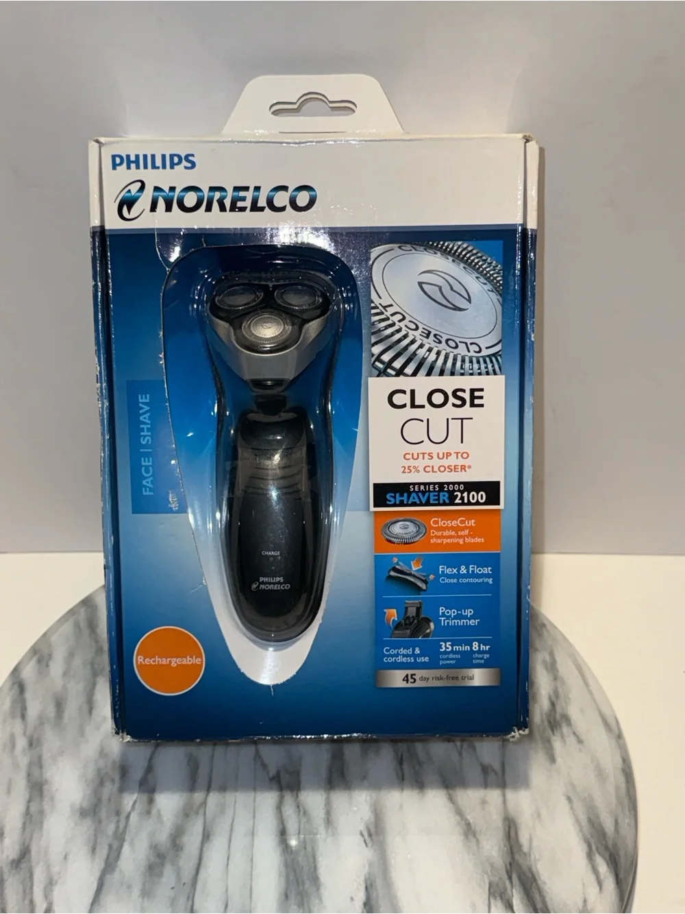 new Philips Norelco 6948XL Electric Shaver Rechargeable Razor CloseCut Cordless
